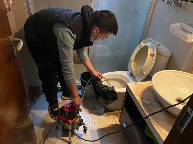 洞头马桶疏通-疏通下水道